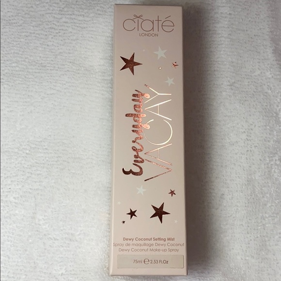 CIATÉ Everyday VACAY Face Setting Spray Mist - Picture 4 of 12